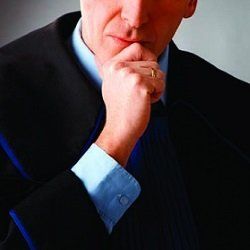 Кто представляет интересы налоговиков в судах?