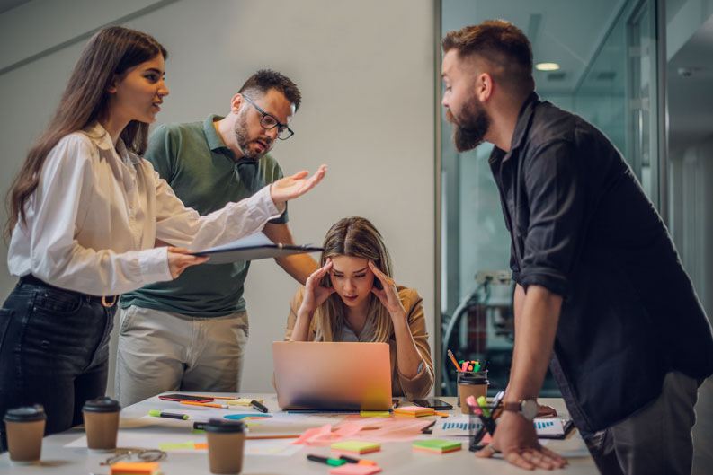 Plane_04_793х529.jpg Plane_04_793х529.jpg